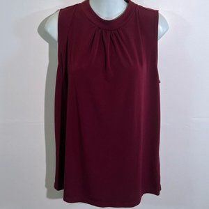 Banana Republic Burgundy Sleeveless Blouse Size M Pleated Neck Work Top